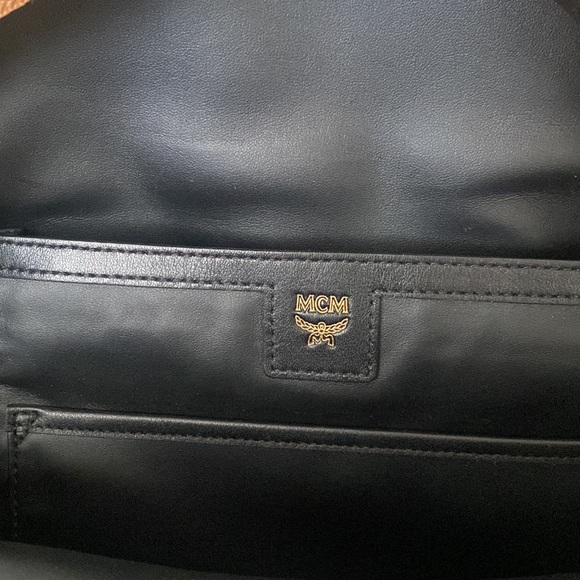 MCM backpack - Picture 3 of 4